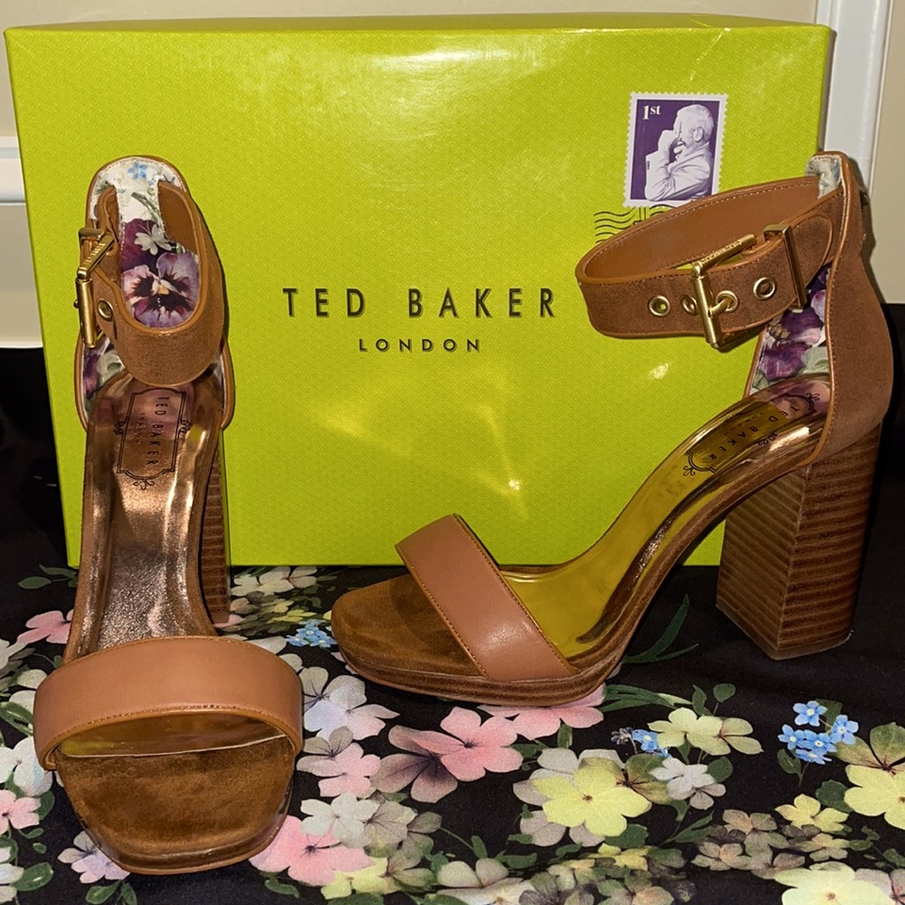 Ted Baker Leather/Suede Tan Sandal.